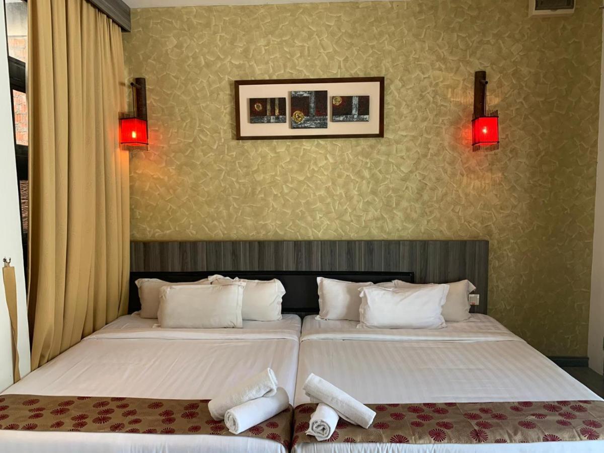 I Garden Hotel Іпох Екстер'єр фото