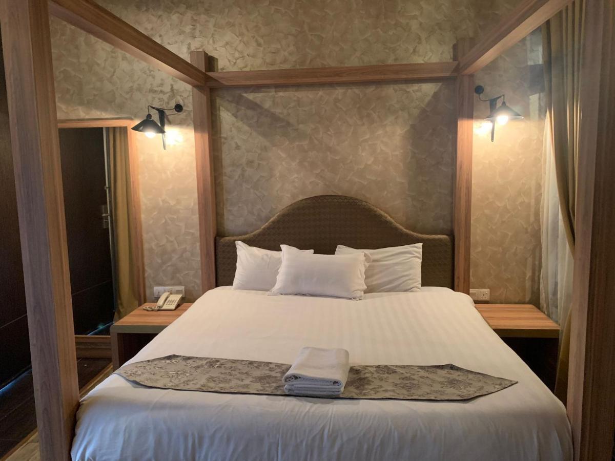 I Garden Hotel Іпох Екстер'єр фото